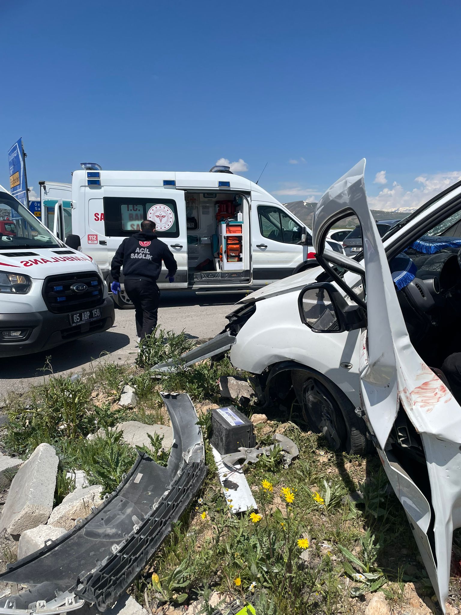 Van’da feci kazada 4 kişi hayatını kaybetti