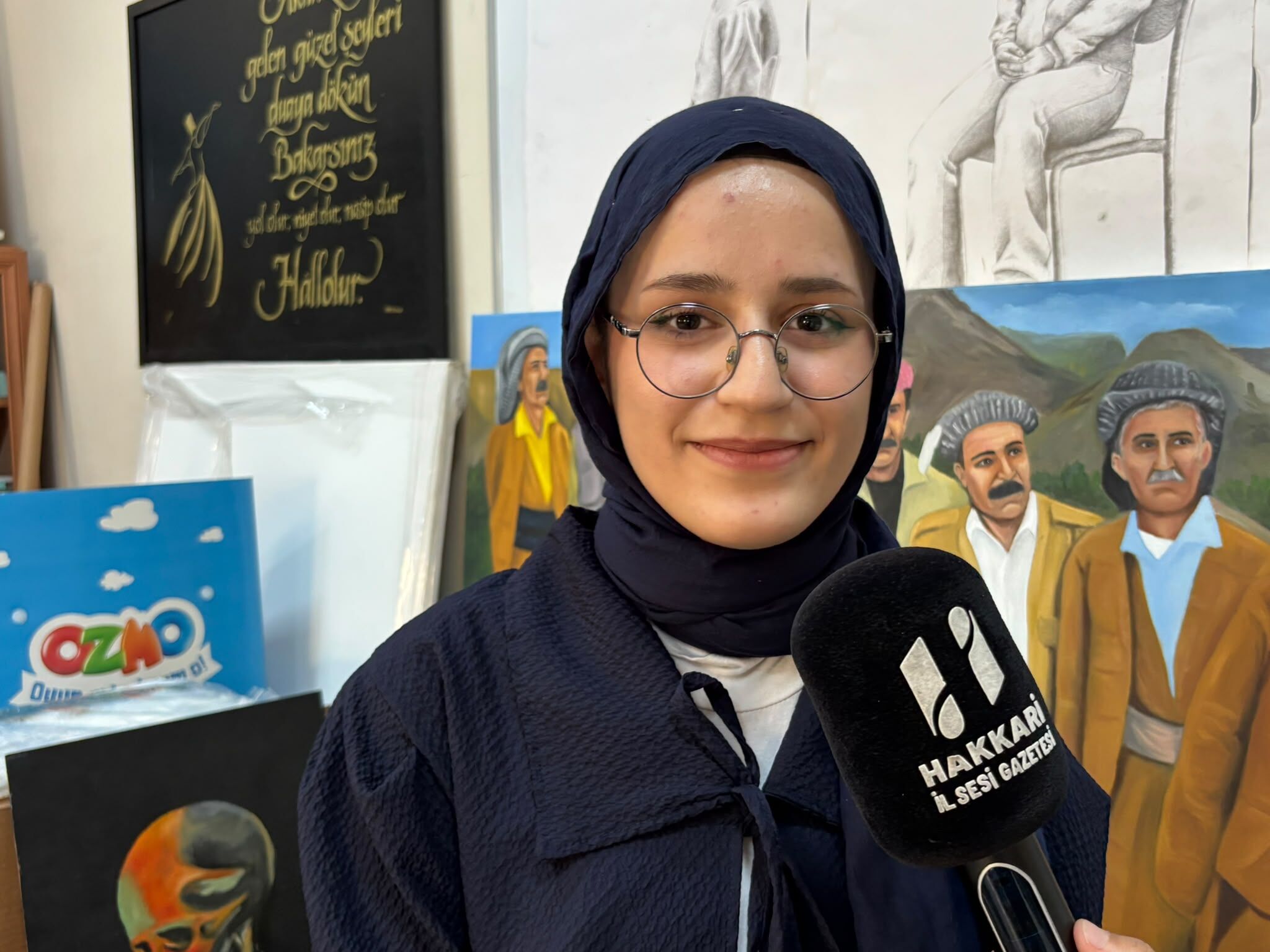 Hakkari'de genç ressamlar ücretsiz eğitimle geleceğe hazırlanıyor