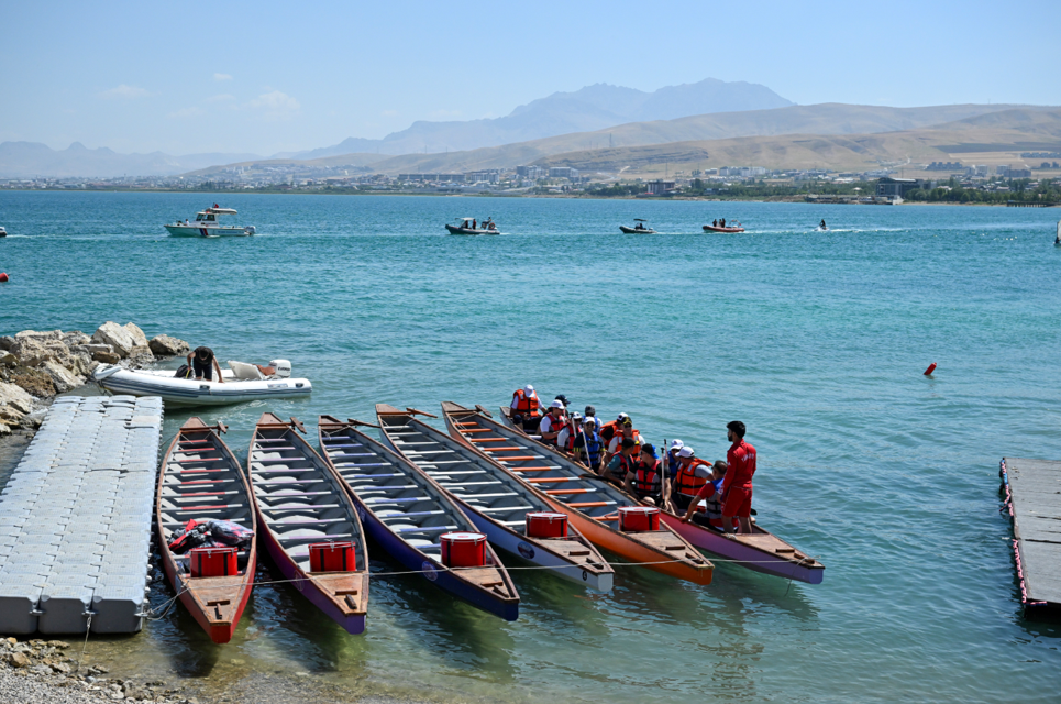 Van Denizi Su Sporları Festivali başladı