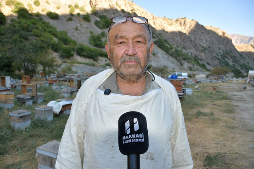 Karadenizli arıcı 50 yıldır Hakkari’de bal üretiyor