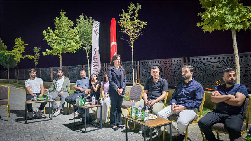 Başkan Demir bu kez Çukurcalı gençleri dinledi
