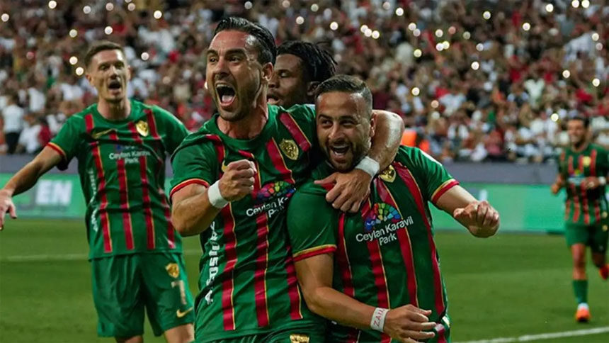 Amedspor, Beşiktaş’ı devirip Süper Lig’de lider oldu