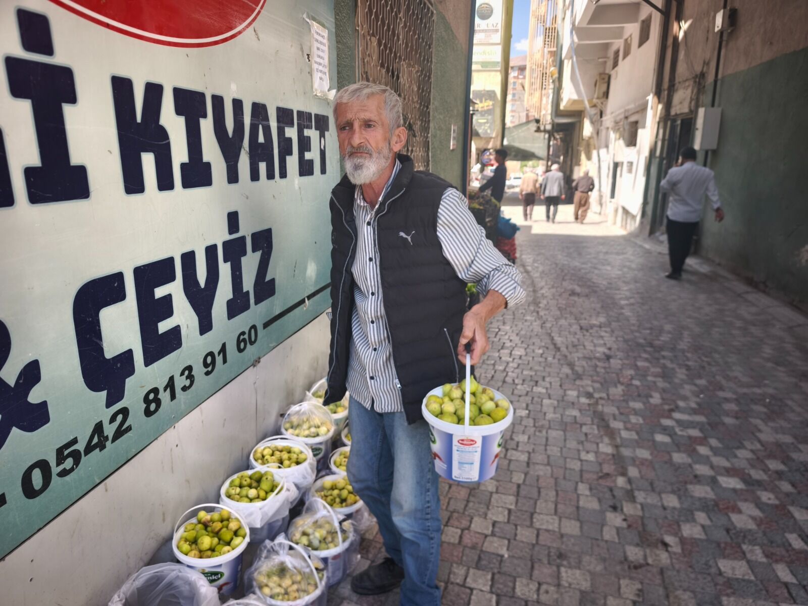 Çukurca Inciri Hakkari'de Kapış Kapış Satılıyor (6)