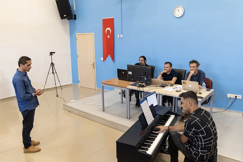 Hakkari Üniversitesi’nde 85 aday yarıştı