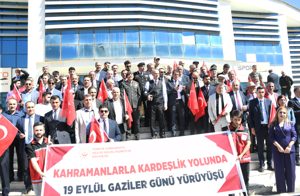 Hakkari Gaziler Günü (5)