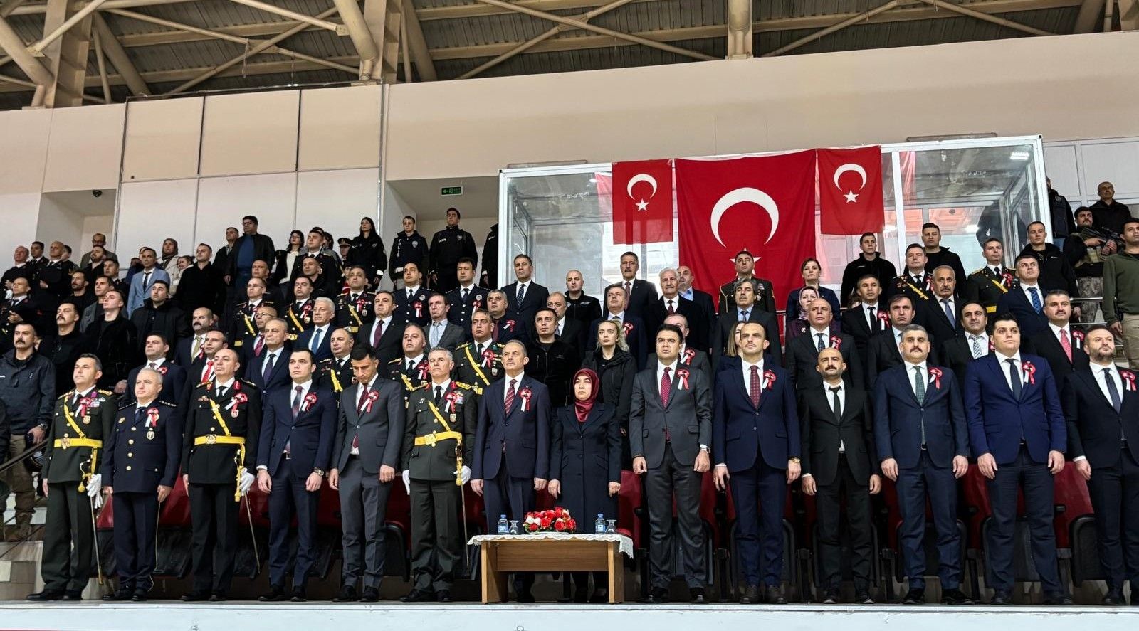 Hakkari’de Cumhuriyet coşkusu: 103’üncü yıl  kutlandı