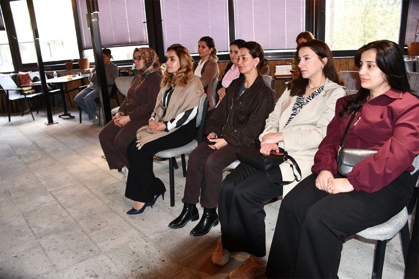 Hakkari’de kadın girişimciler deneyimlerini paylaştı