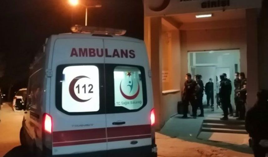 Hakkari’de gece yarısı kavgası: 2 yaralı