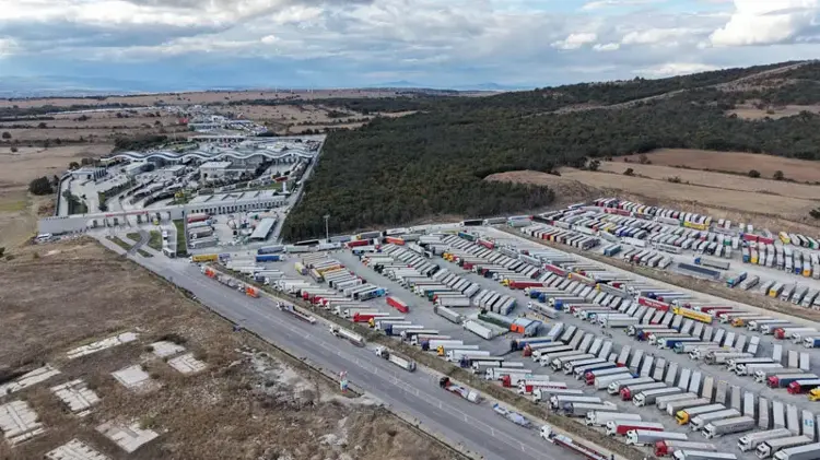 Bulgaristan sınırında 30 kilometre TIR kuyruğu