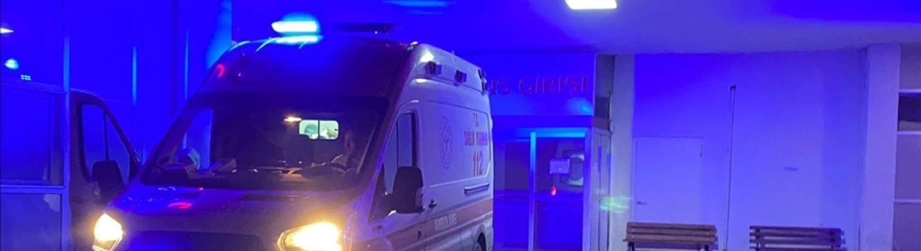 Hakkari’de genç kıza çarpan sürücü kaçtı
